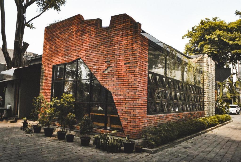 Oyo 90066 Tobana Pejaten House Jacarta Exterior foto